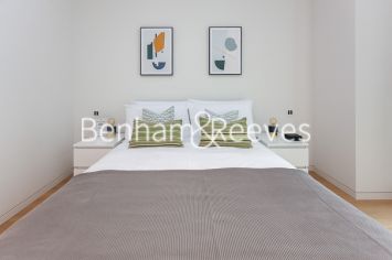 2  bedrooms flat to rent in Casson Square, Southbank Place, SE1-image 10