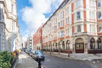 Studio flat to rent in Temple House, Temple Avenue, EC4Y-image 7