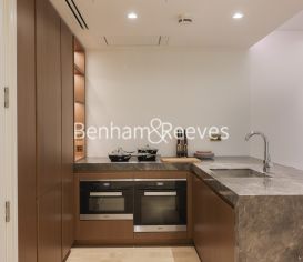 1  bedroom flat to rent in Lincoln Square, Portugal Street, WC2A-image 2