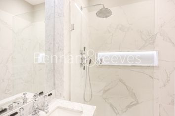 3  bedrooms flat to rent in Henrietta Steet, Covent Garden, WC2E-image 8