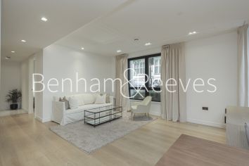 1  bedroom flat to rent in Lincoln Square, Portugal Street, WC2A-image 9