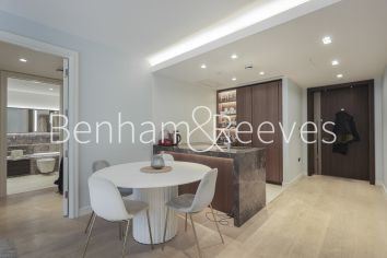 1  bedroom flat to rent in Lincoln Square, Portugal Street, WC2A-image 2