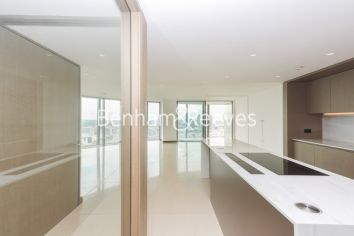 3 bedrooms flat to rent in One Blackfriars Road, City, SE1-image 2