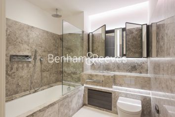 2 bedrooms flat to rent in Lincoln Square, 18 Portugal Street, WC2A-image 12