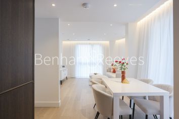 2  bedrooms flat to rent in Manuscript Court, Postmark, City, WC1X-image 3