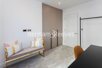 2 bedrooms flat to rent in Gorsuch Place, Nine Elms, E2-image 9