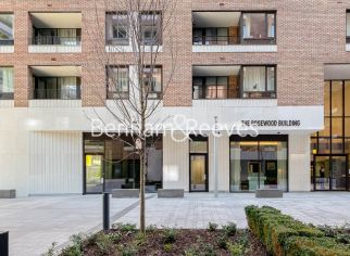 2 bedrooms flat to rent in Gorsuch Place, Nine Elms, E2-image 15