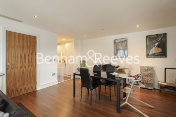 3  bedrooms flat to rent in Talisman Tower, Lincoln Plaza, E14-image 8