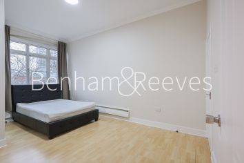 2 bedrooms flat to rent in St. John Street, Clerkenwell, EC1V-image 3