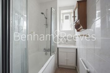 3 bedrooms flat to rent in Norris House, Colville Estate, N1-image 4
