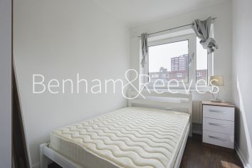 3 bedrooms flat to rent in Norris House, Colville Estate, N1-image 13