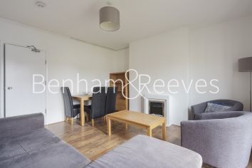 3 bedrooms flat to rent in Norris House, Colville Estate, N1-image 17
