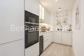 2  bedrooms flat to rent in Valencia Tower, Bollinder Place, EC1V-image 2