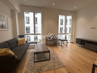 1  bedroom flat to rent in Esther Anne Place, Shoreditch, N1-image 1