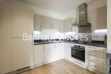 1  bedroom flat to rent in Macclesfield Road, Shoreditch, EC1V-image 2