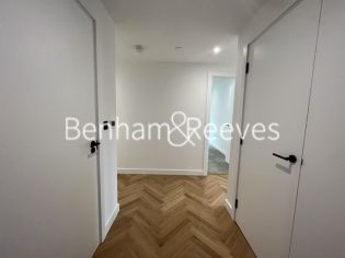 image 2  bedrooms flat to rent in Emperor Point, Dragonfly Walk, N4-image 3