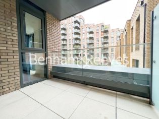 image 2  bedrooms flat to rent in Coster Avenue, Hackney, N4-image 11
