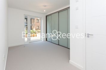 2  bedrooms flat to rent in Holman Drive, Norwood Green, UB2-image 9