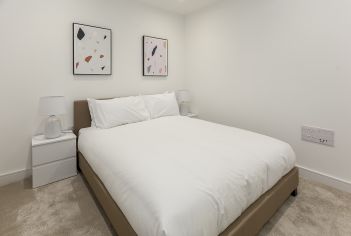 1  bedroom flat to rent in Accolade Avenue, Southhall, UB1-image 3