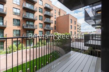 1 bedroom flat to rent in Greenleaf Walk, Southall, UB1-image 5