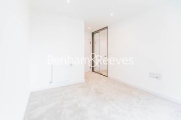 2 bedrooms flat to rent in Accolade Avenue, Southall, UB1-image 13