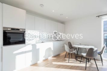 1  bedroom flat to rent in Greenleaf Walk, Southall, UB1-image 7