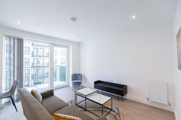 1  bedroom flat to rent in Cedrus Avenue, Southall, UB1-image 16