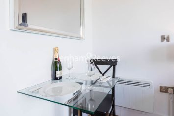 Studio flat to rent in Station Road, Hayes, UB3-image 3