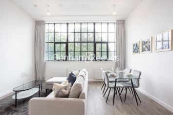 1  bedroom flat to rent in Carnation Gardens, Hayes, UB3-image 8