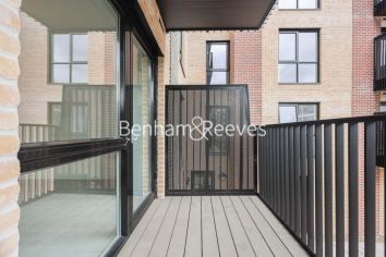 1  bedroom flat to rent in Farine Avenue, Hayes, UB3-image 5