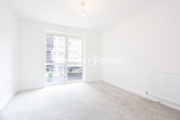 1  bedroom flat to rent in Farine Avenue, Hayes, UB3-image 10