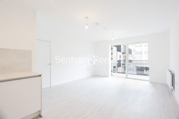 1  bedroom flat to rent in Farine Avenue, Hayes, UB3-image 23