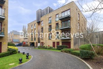 2  bedrooms flat to rent in Kings Mill Way, Denham, UB9-image 6