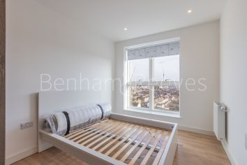 3 bedrooms flat to rent in Accolade Avenue, Southall, UB1-image 17