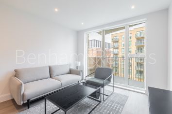 image 1  bedroom flat to rent in Exploration Way, Slough, SL1-image 12