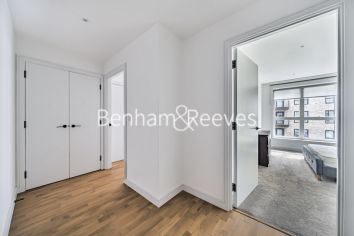 1  bedroom flat to rent in Greenleaf Walk, Southall, UB1-image 10