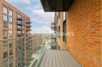 image 2  bedrooms flat to rent in Cedrus Avenue, Southall, UB1-image 11