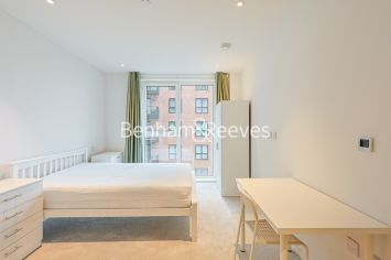 2  bedrooms flat to rent in Iris House, Cedrus Avenue, UB1-image 12