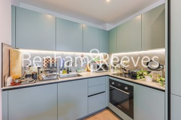 1  bedroom flat to rent in Memorial Avenue, Slough, SL1-image 2