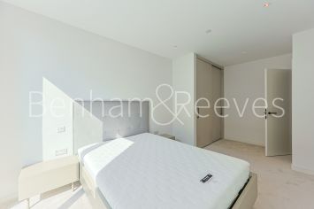 1  bedroom flat to rent in Viola House, Greenleaf Walk, UB1-image 12