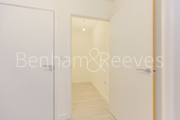 1  bedroom flat to rent in Farine Avenue, Hayes, UB3-image 13