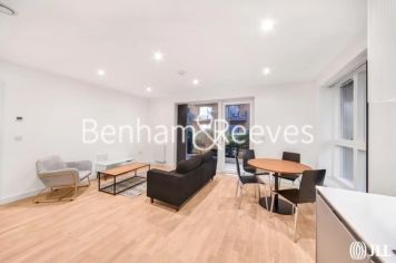 2  bedrooms flat to rent in Watson House, Greenleaf Walk, UB1-image 15