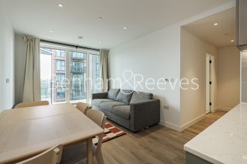 2  bedrooms flat to rent in Viola House, Greenleaf Walk, UB1-image 12