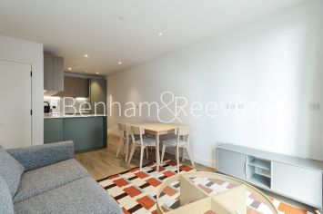 2  bedrooms flat to rent in Viola House, Greenleaf Walk, UB1-image 13
