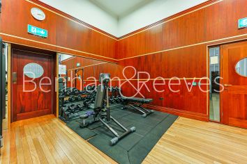 2  bedrooms flat to rent in Farine Avenue, Hayes, UB3-image 8