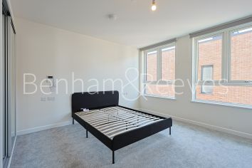2  bedrooms flat to rent in Eastman Road, Harrow, HA1-image 8