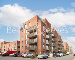 1  bedroom flat to rent in Donovan Way, Harrow, HA1-image 2