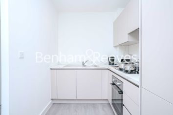 1  bedroom flat to rent in Brook Avenue, Wembley Park, HA9-image 8