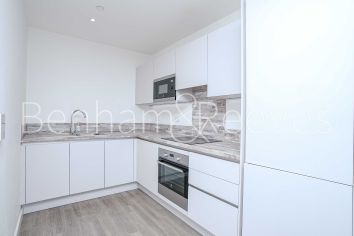 1  bedroom flat to rent in Olympic Way, Wembley, HA9-image 15