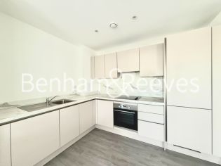 2  bedrooms flat to rent in Brook Avenue, Wembley Park, HA9-image 2